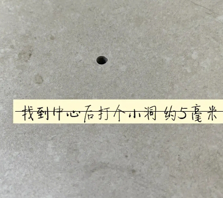 融安瓷砖空鼓维修公司专业解答在瓷砖铺贴过程中，如果砂料搅拌不均匀，将会带来以下问题